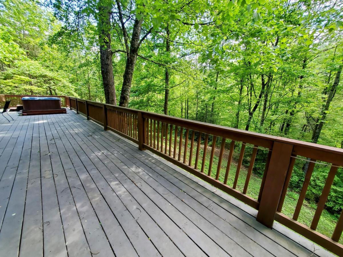 Wandering Bear Lodge-Free Tickets Sevierville Exterior foto