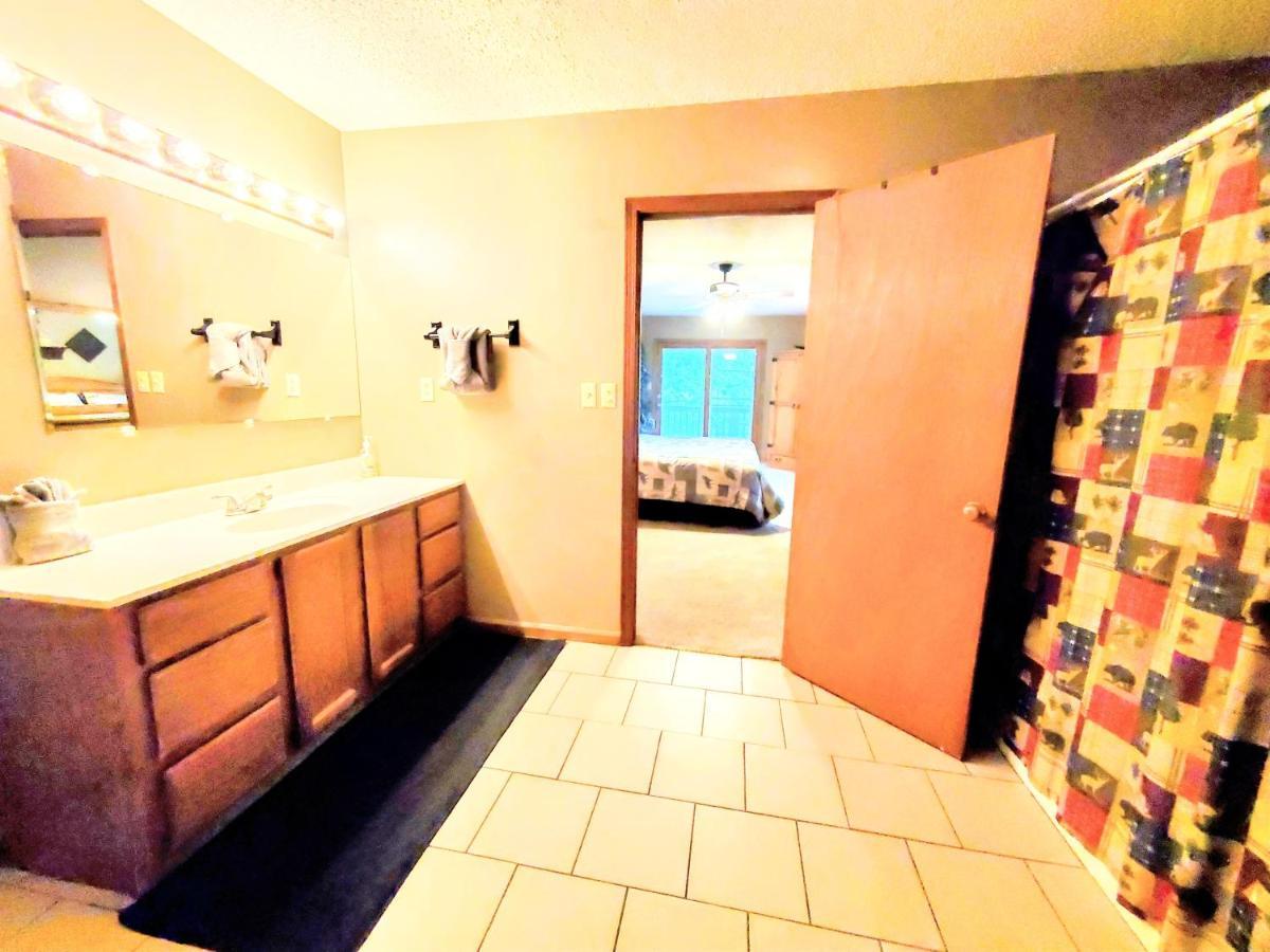 Wandering Bear Lodge-Free Tickets Sevierville Exterior foto